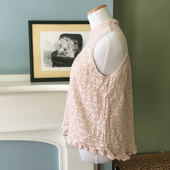 Ro & De Pale Pink Sleeveless Lace Top - Picture 4 of 8